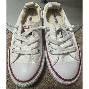 White Kids Size 11 Unisex Converse Allstars Chuck Taylor’s